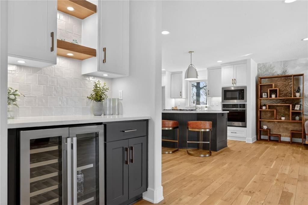8206 NW Miami Street — photo 8
