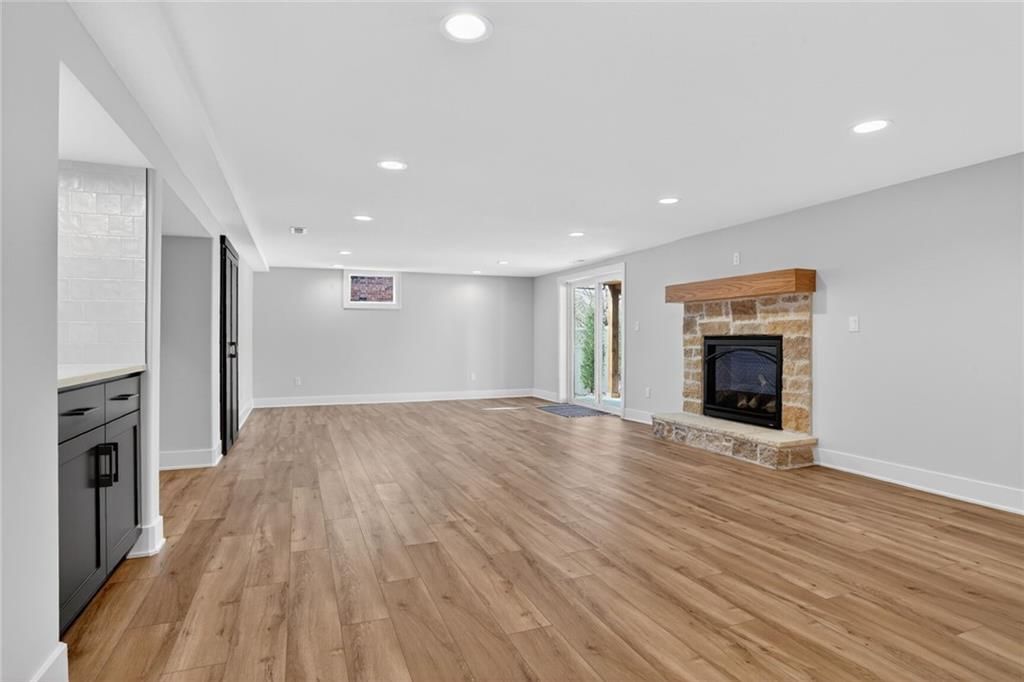 8206 NW Miami Street — photo 17