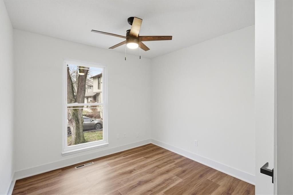 5761 N Anita Avenue — photo 11