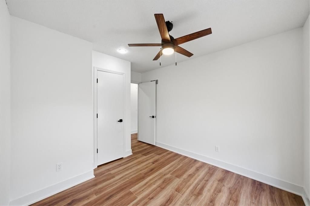 5761 N Anita Avenue — photo 12
