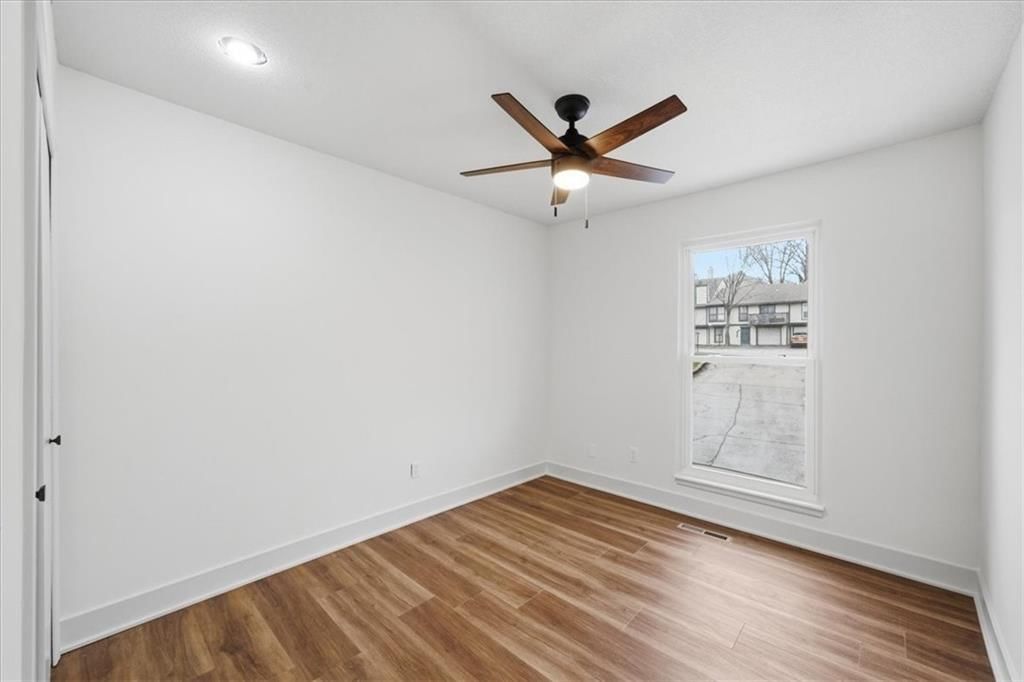 5761 N Anita Avenue — photo 13