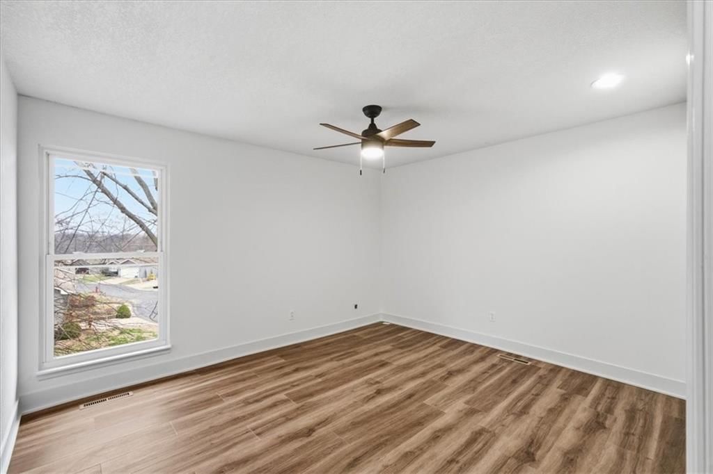 5761 N Anita Avenue — photo 15