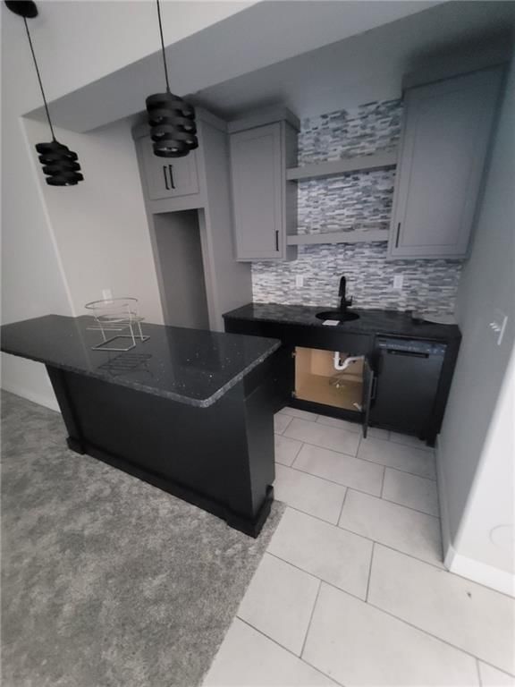 408 NE Greenview Drive — photo 15