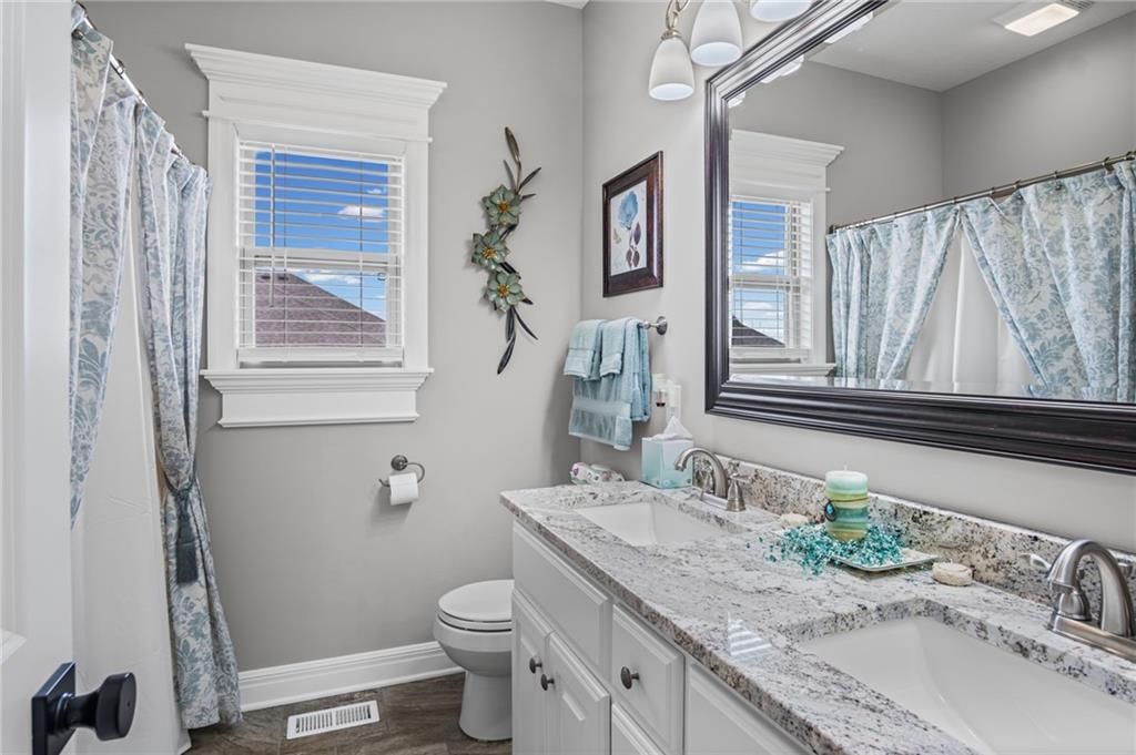 4600 Greystone Drive — photo 12