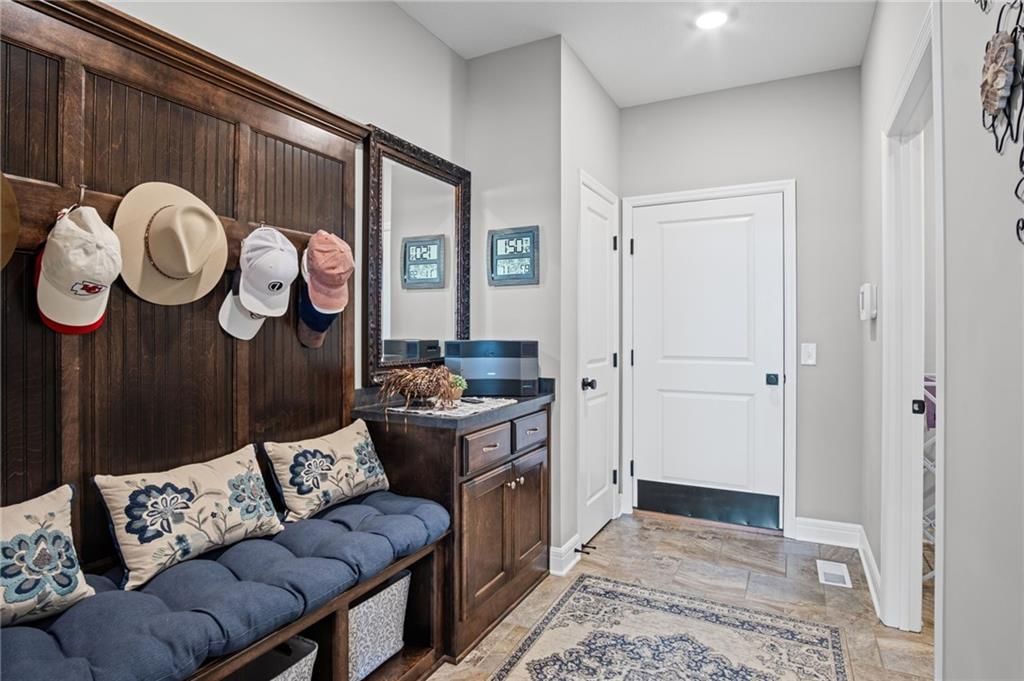 4600 Greystone Drive — photo 17