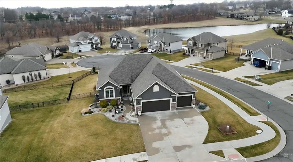 4600 Greystone Drive — photo 34