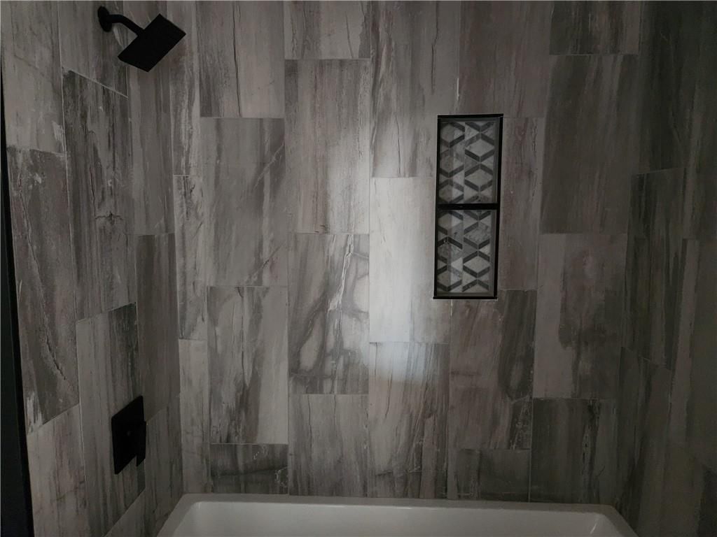 4412 N Jackson Avenue — photo 27
