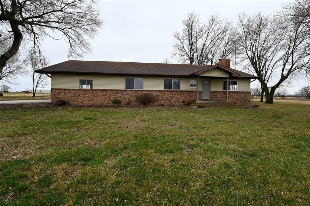 13100 E H Highway — photo 18