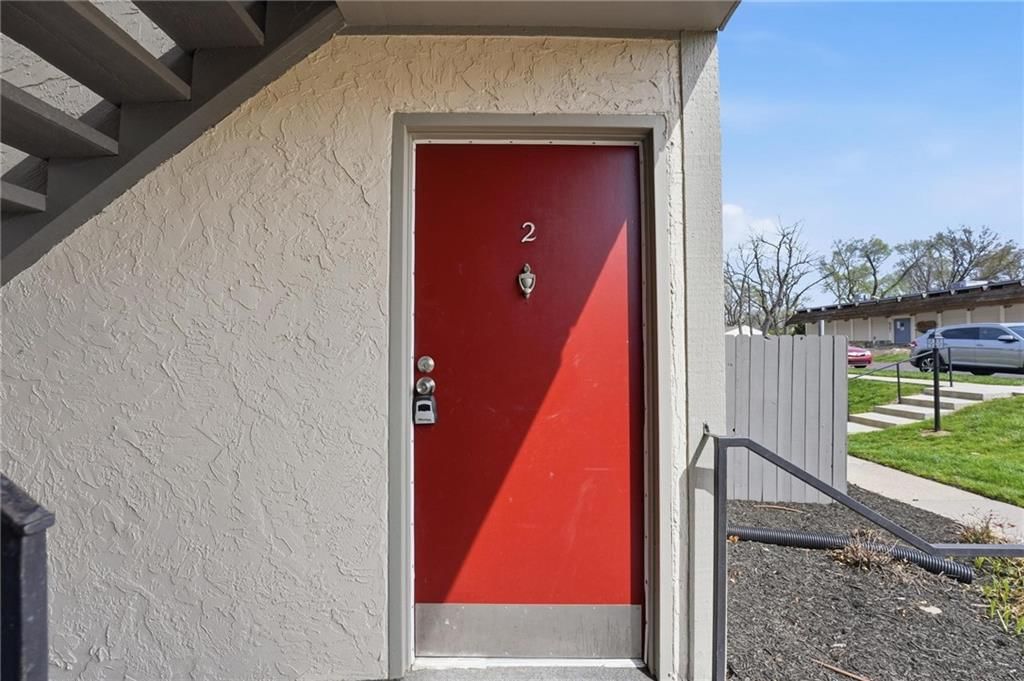6232 Robinson Street — photo 19