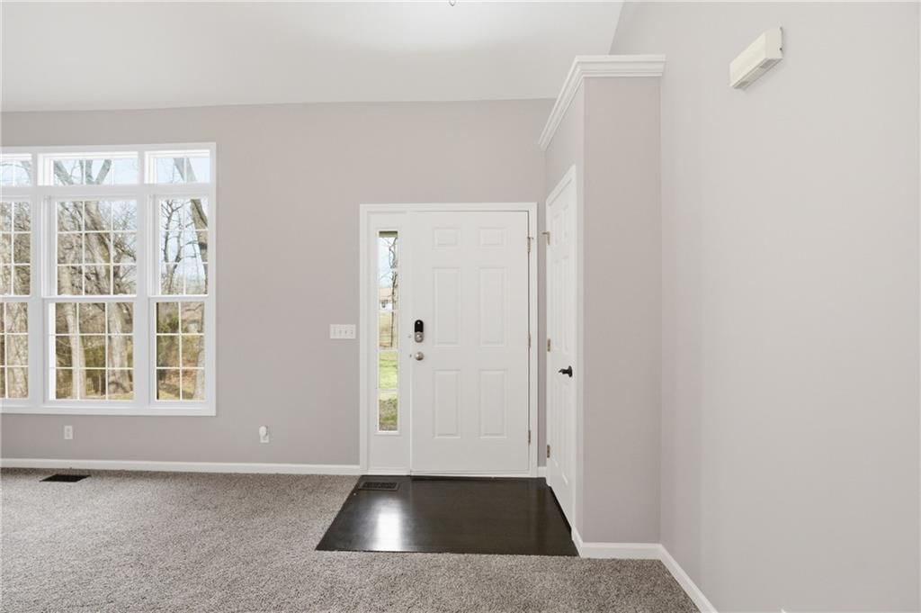 12221 Hubbard Road — photo 5