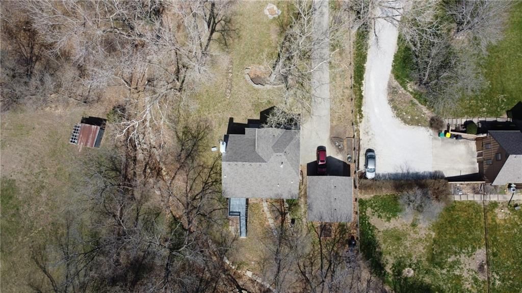 12221 Hubbard Road — photo 40
