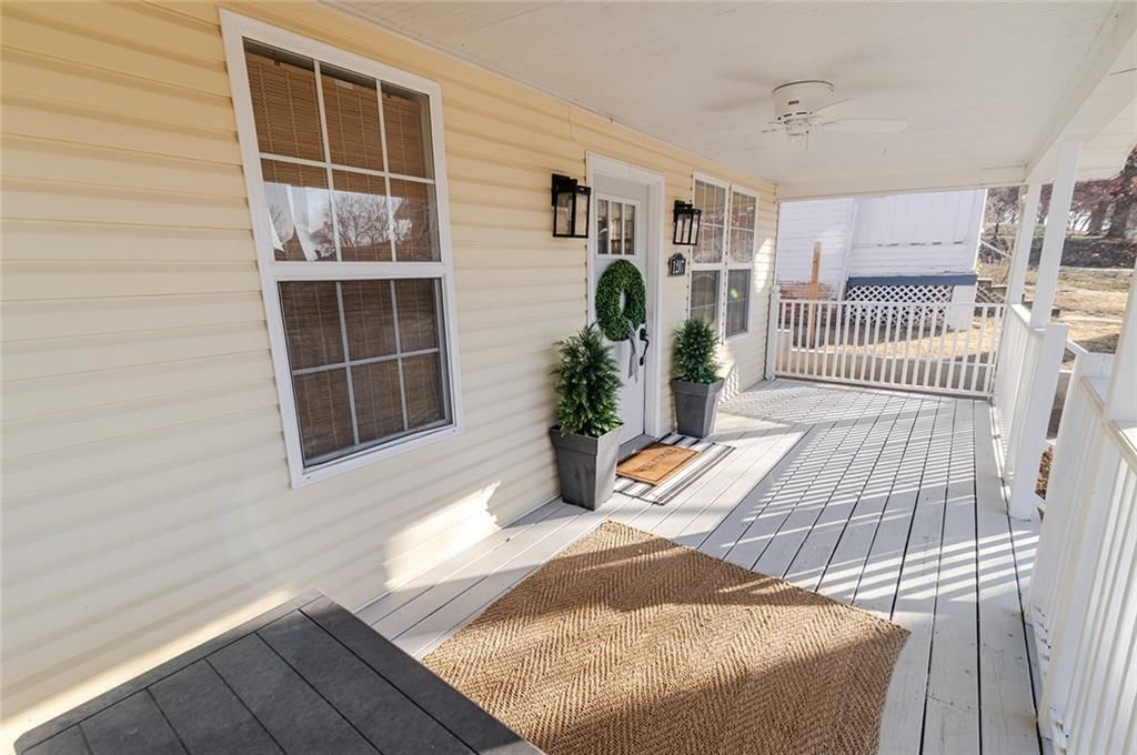 1207 Atchison Street — photo 3