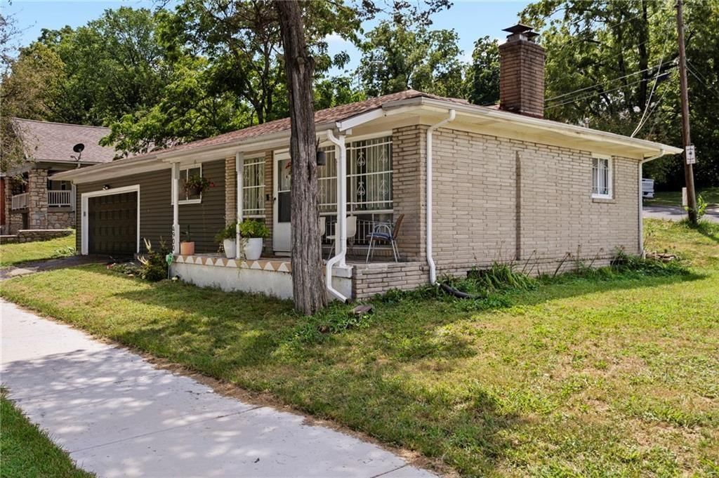 4900 Paseo Boulevard — photo 2