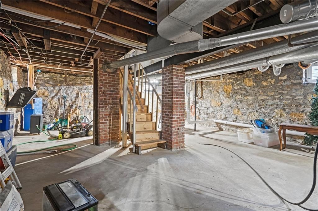 5518 Virginia Avenue — photo 28
