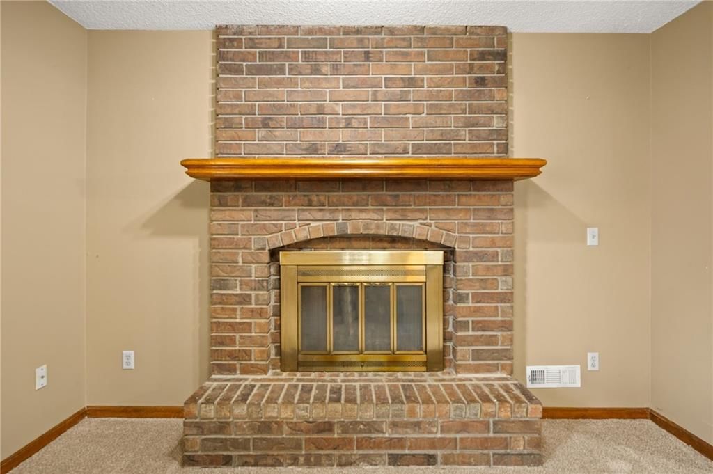 600 NE Sunny Creek Lane — photo 9