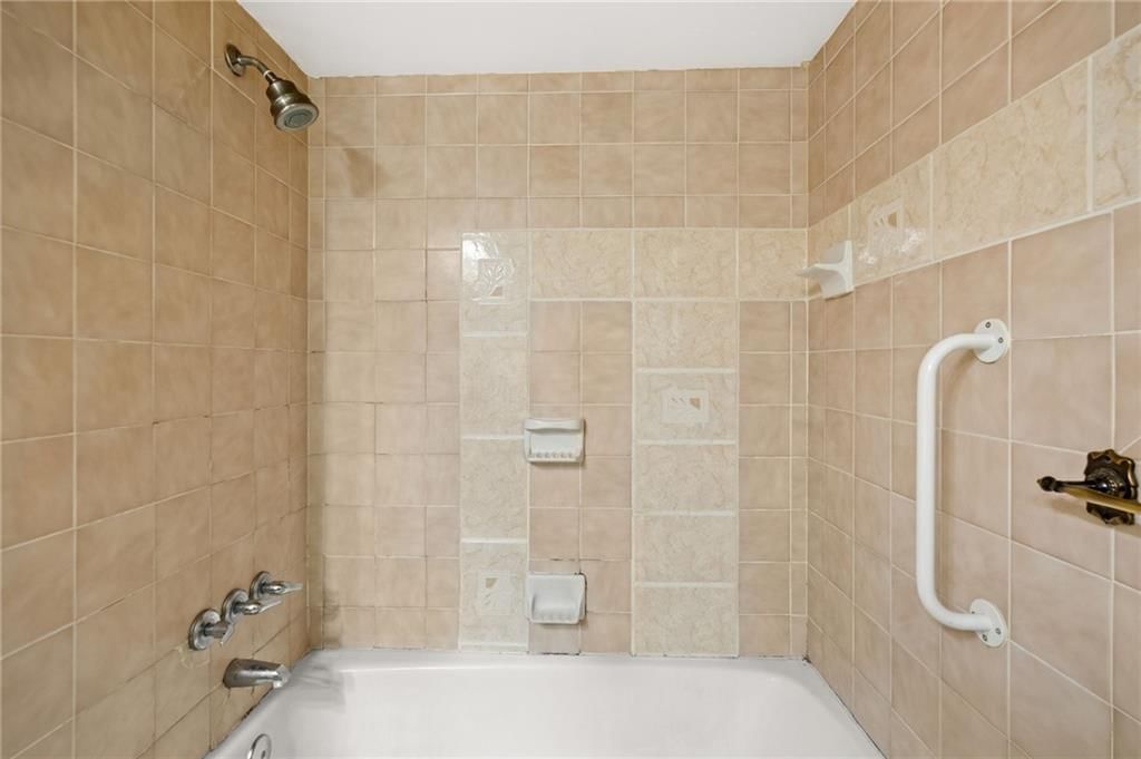 600 NE Sunny Creek Lane — photo 28