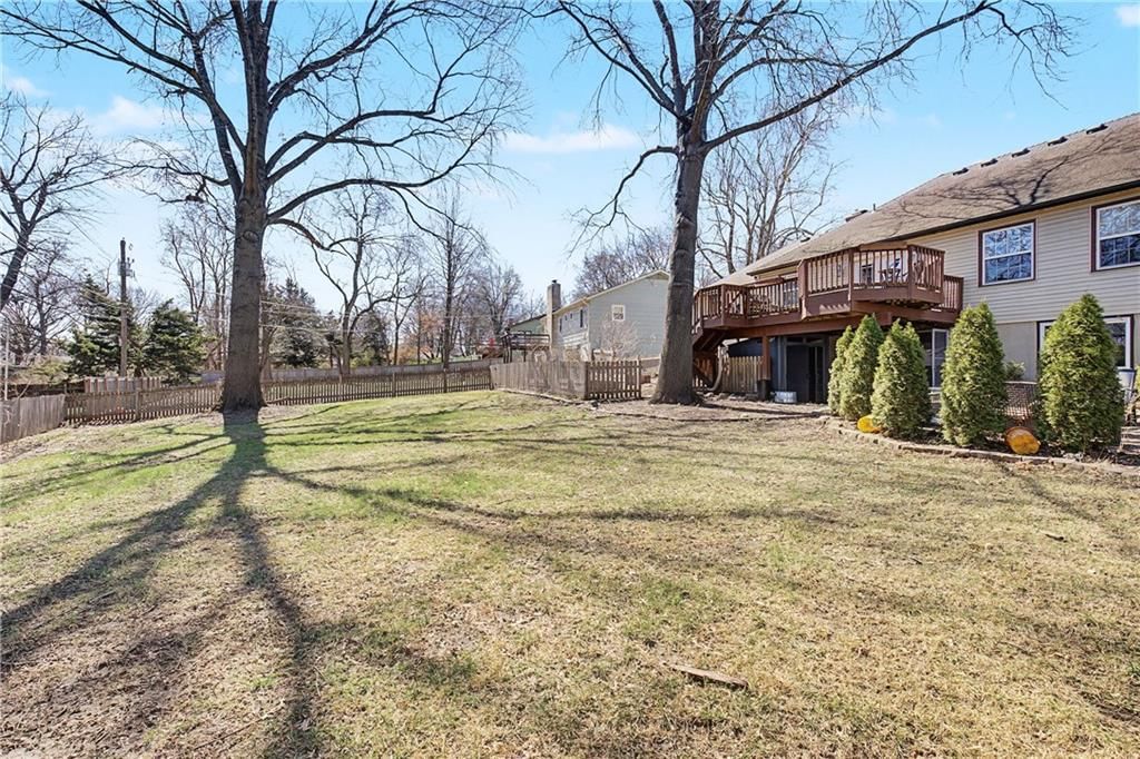 9923 Tracy Avenue — photo 22
