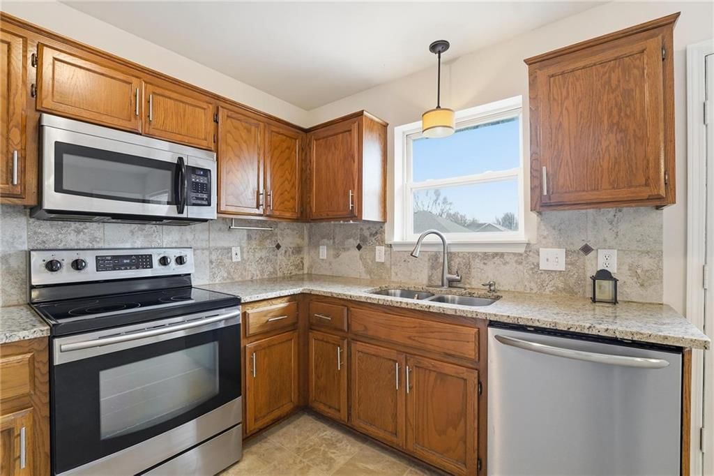 801 Southbrook Parkway — photo 11