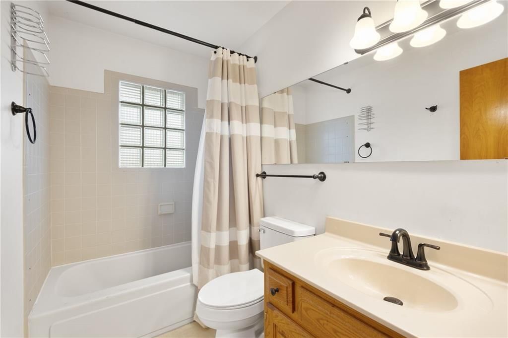 302 Knoll Drive — photo 18