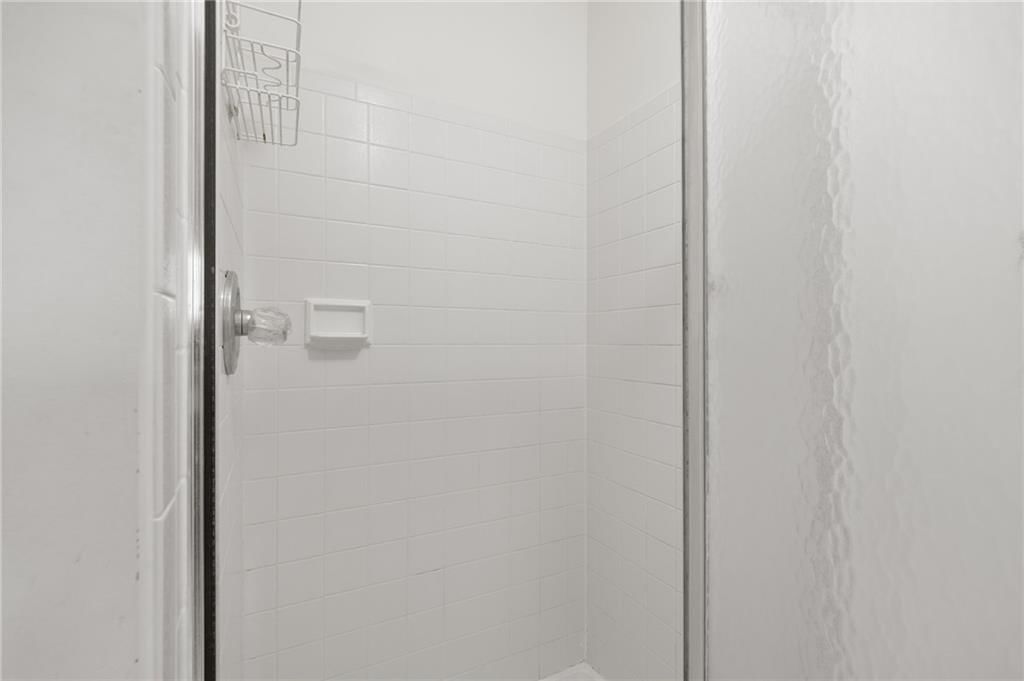 302 Knoll Drive — photo 24