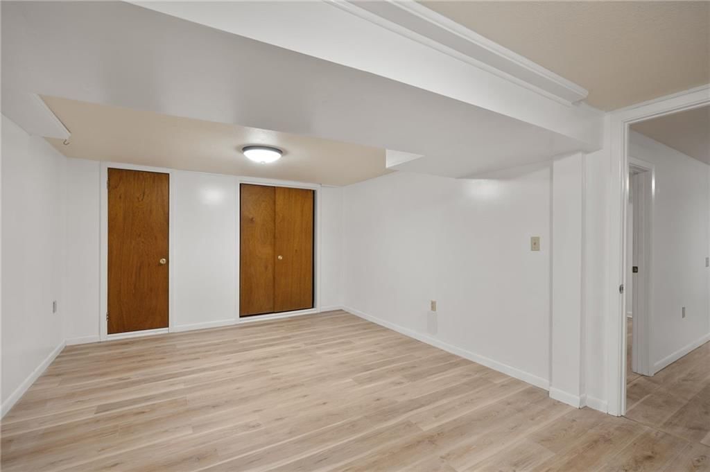 302 Knoll Drive — photo 33