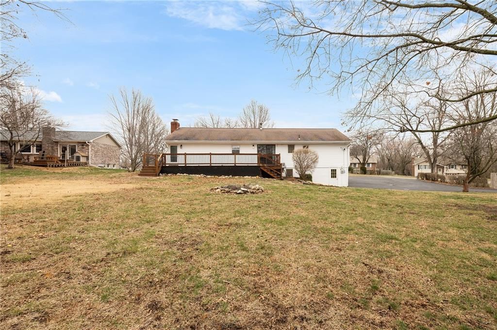 302 Knoll Drive — photo 40