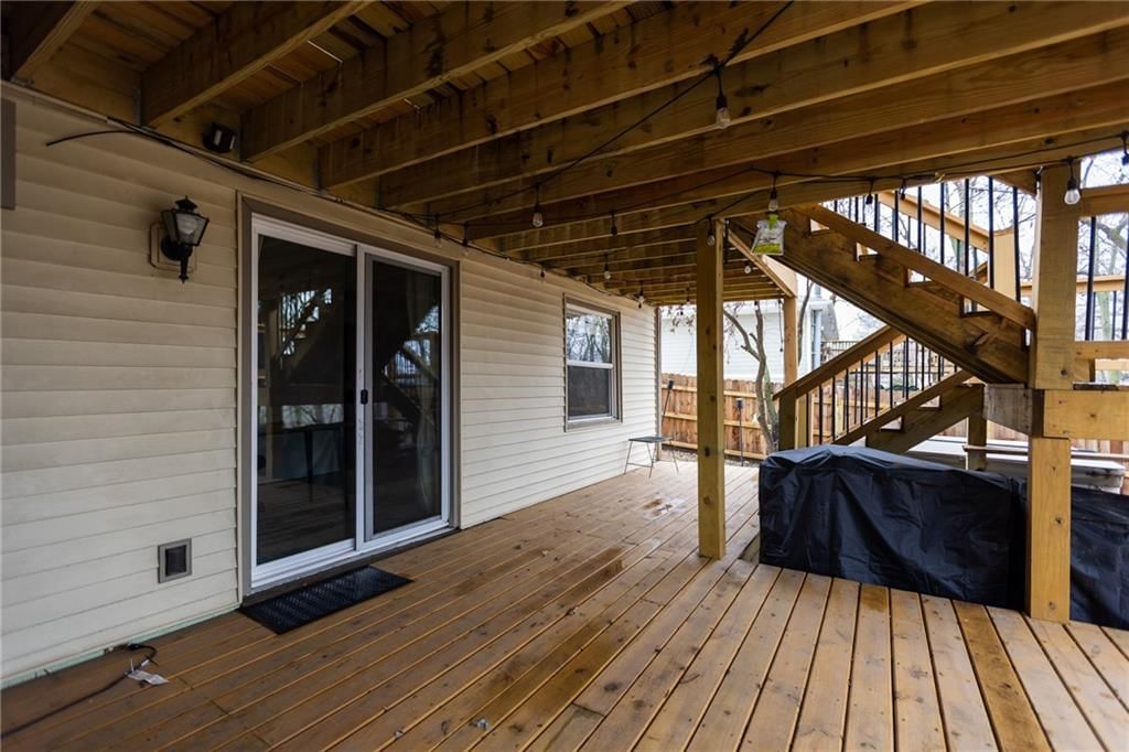 1826 NW WOODLAND Road — photo 42