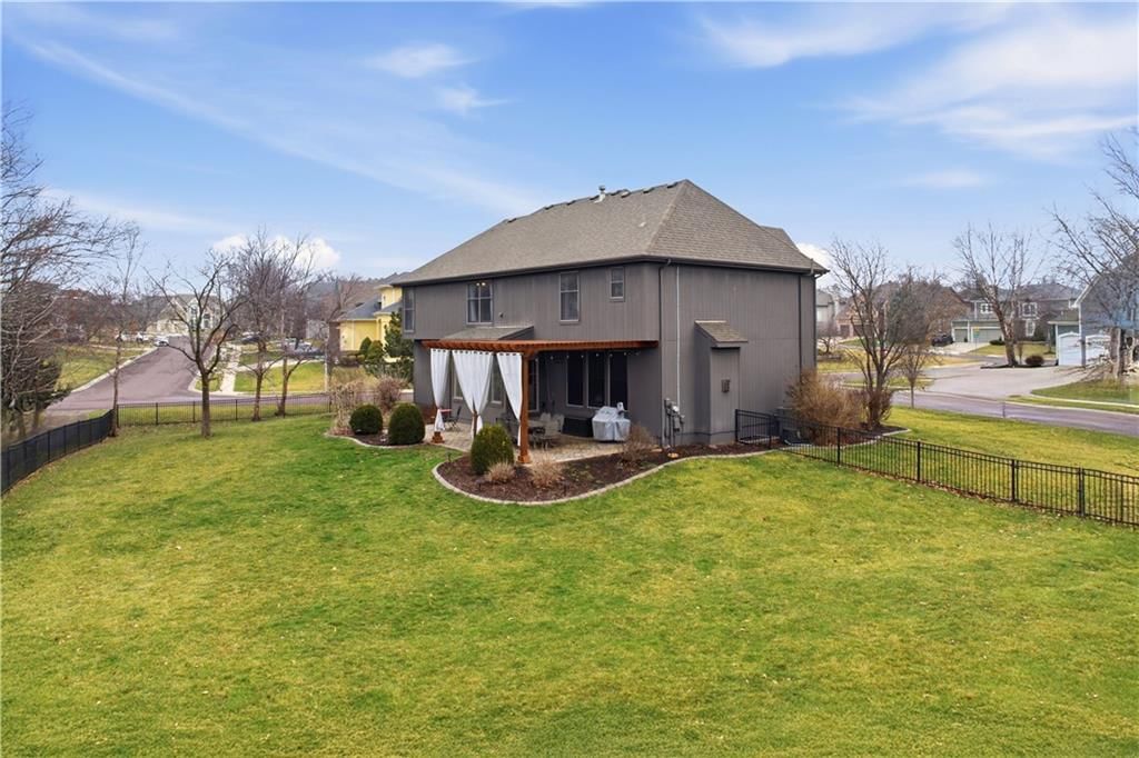 13836 Bradshaw Street — photo 45