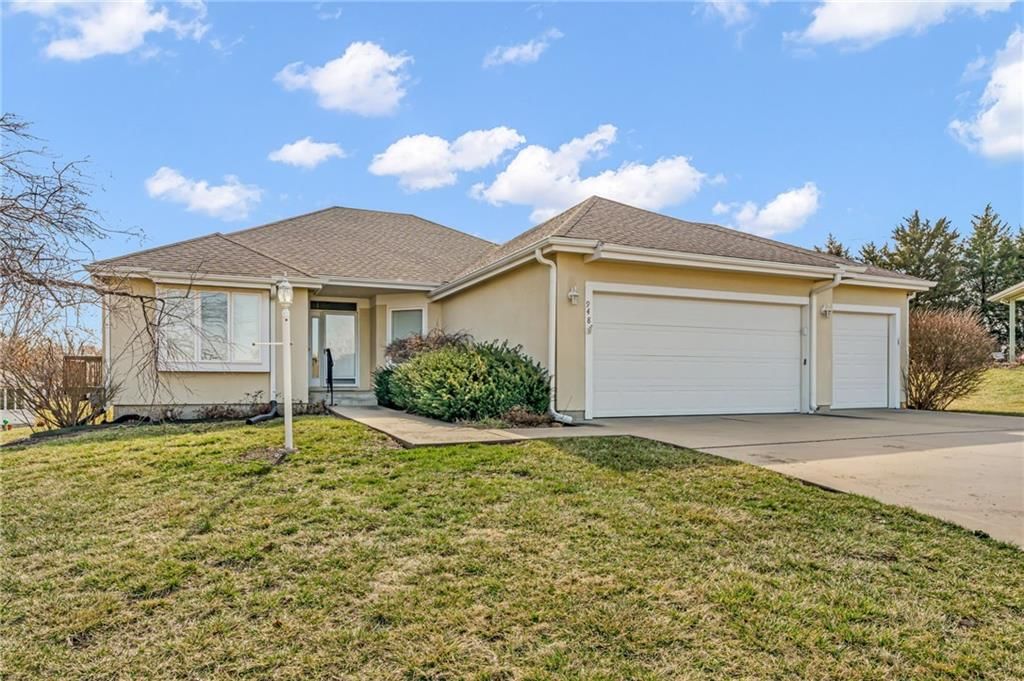 948 SW Woodbridge Court, Topeka, KS