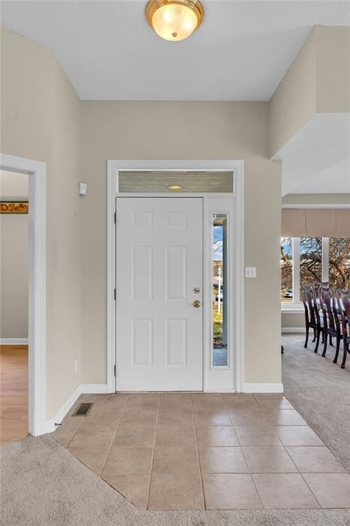 948 SW Woodbridge Court — photo 5