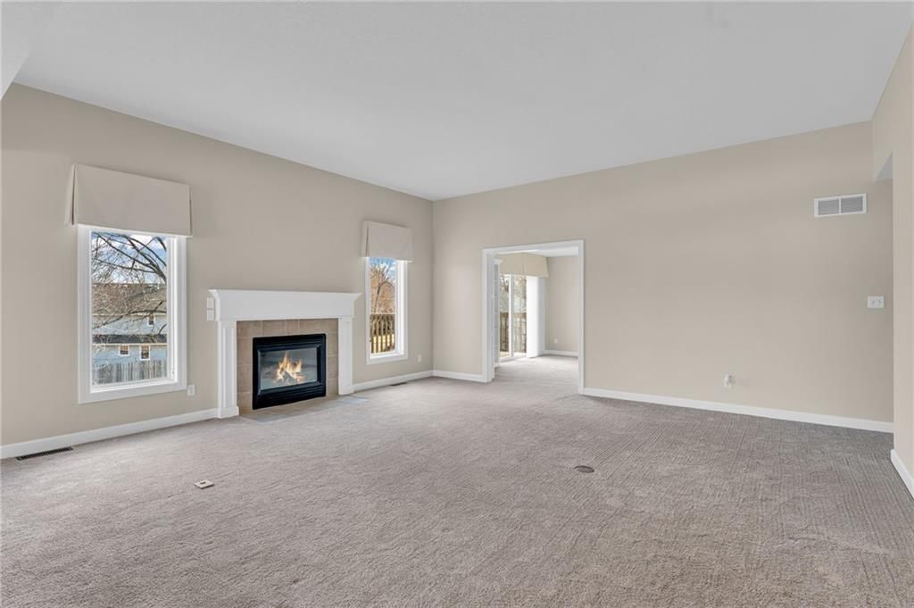 948 SW Woodbridge Court — photo 7
