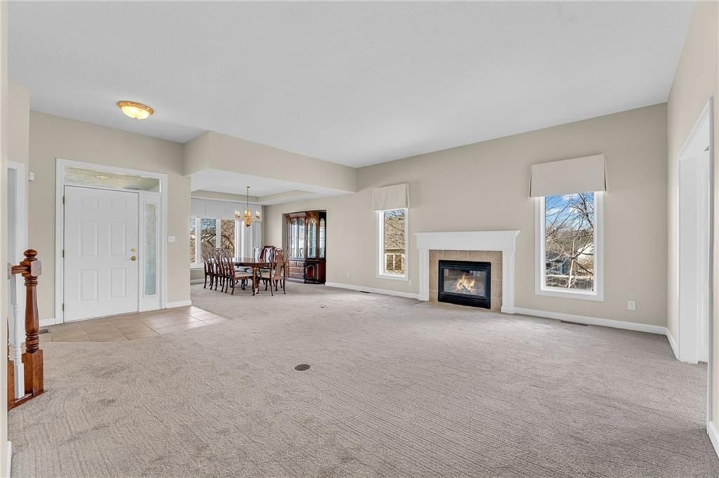 948 SW Woodbridge Court — photo 8