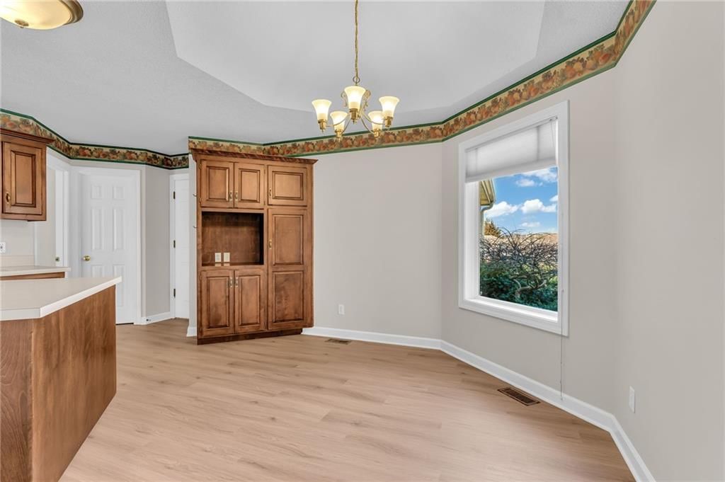 948 SW Woodbridge Court — photo 17
