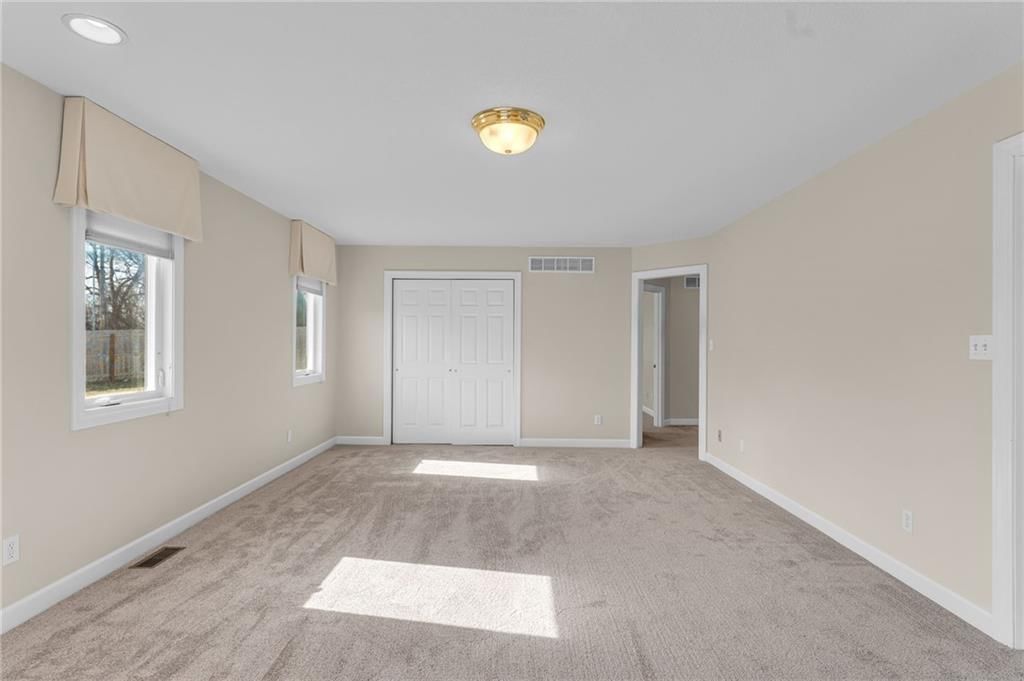 948 SW Woodbridge Court — photo 20