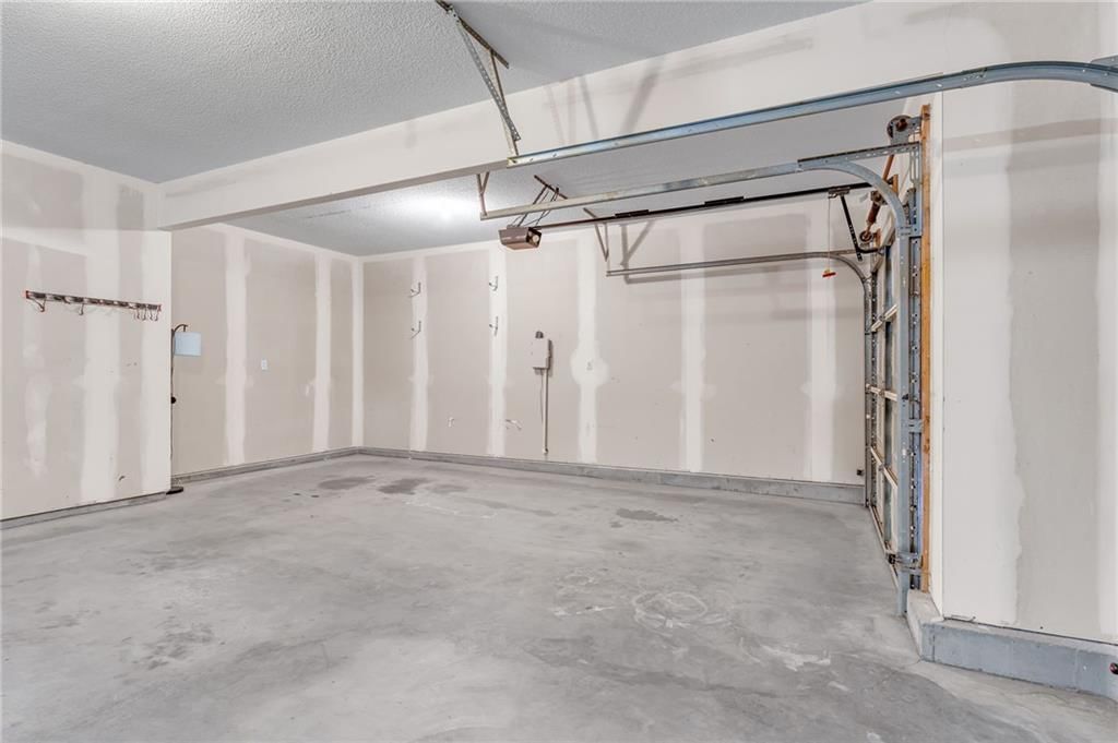 948 SW Woodbridge Court — photo 32