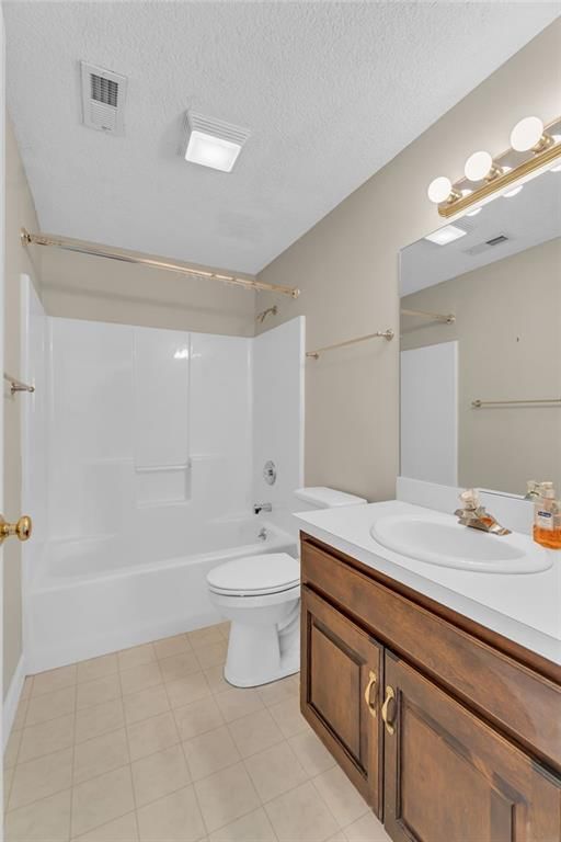 948 SW Woodbridge Court — photo 40
