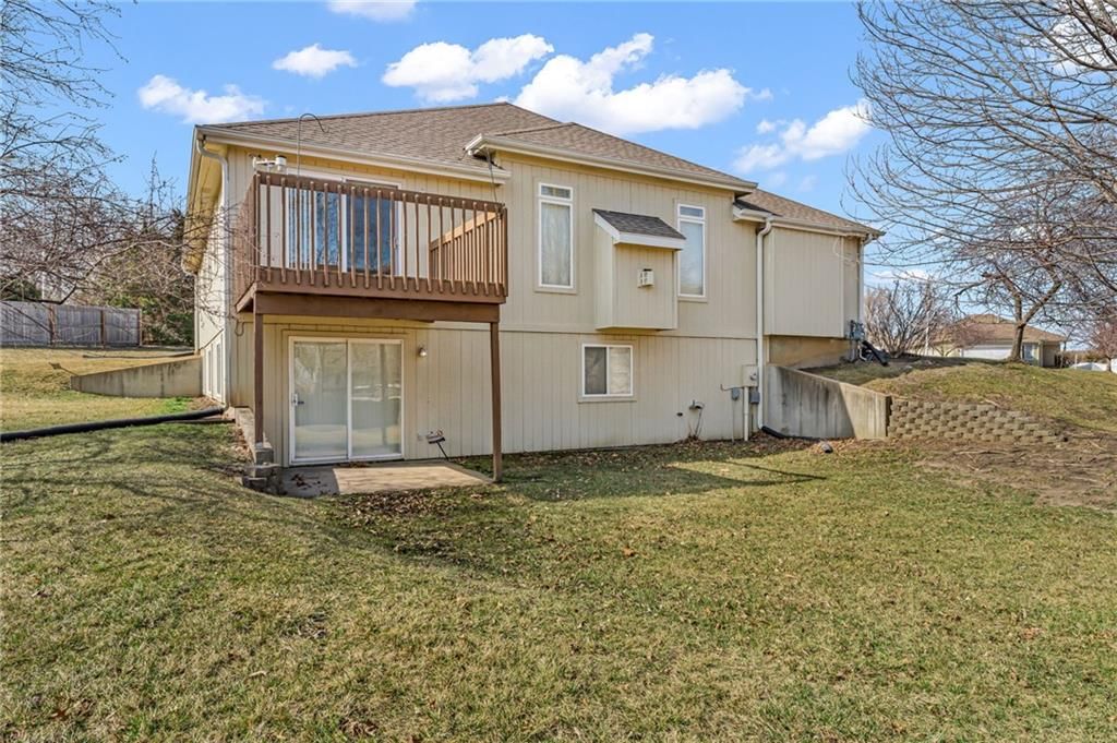 948 SW Woodbridge Court — photo 47