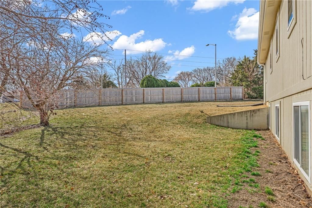 948 SW Woodbridge Court — photo 49