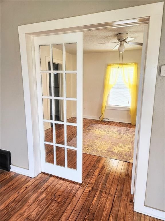 1712 Martha Street — photo 9