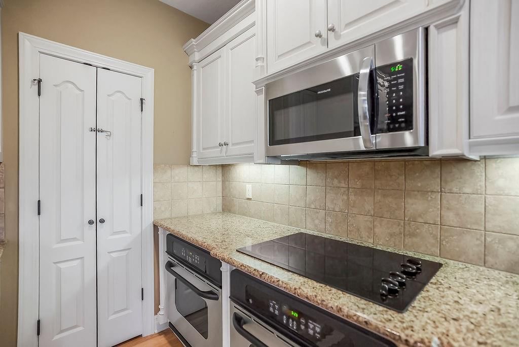 14409 Outlook Street — photo 16