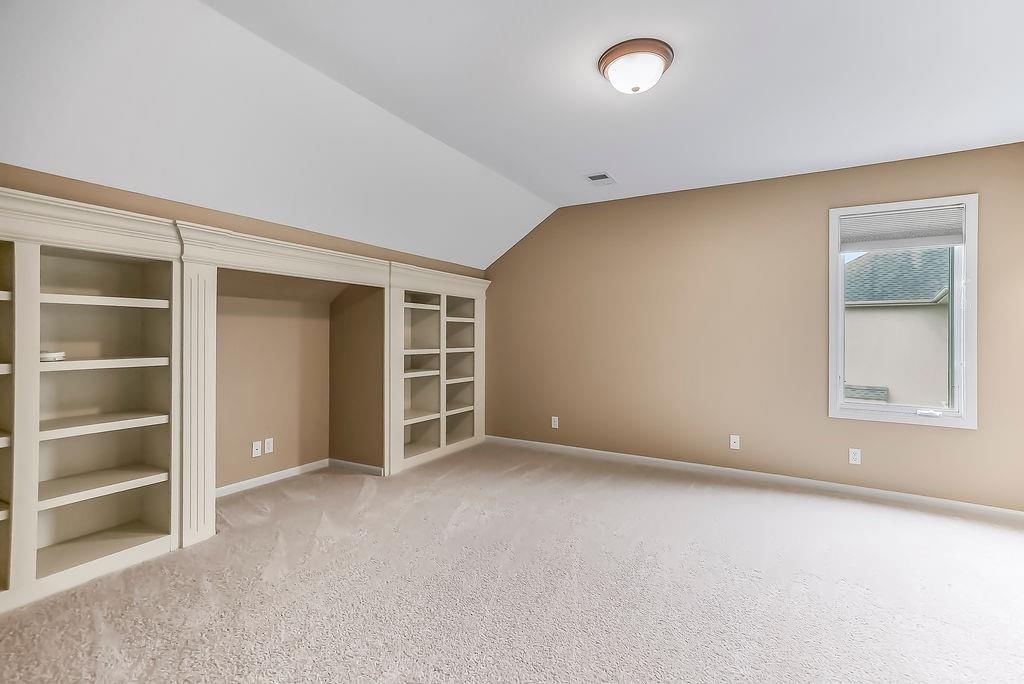 14409 Outlook Street — photo 43