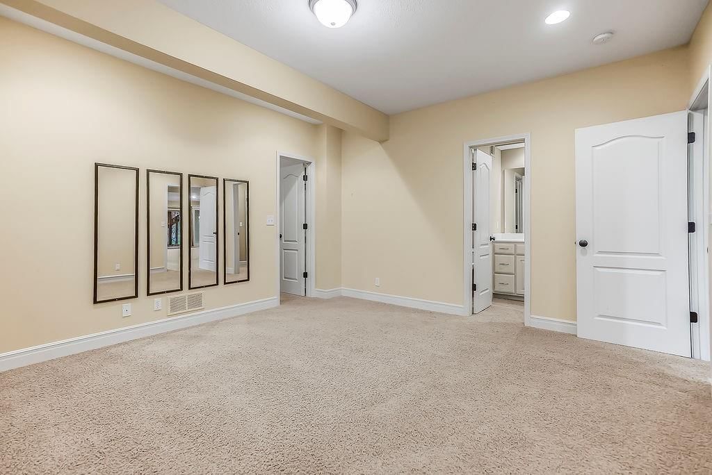 14409 Outlook Street — photo 54