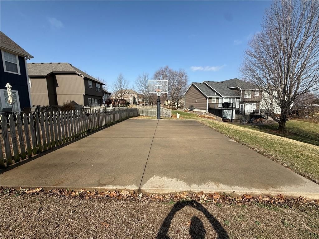 4303 Leighton Court — photo 9