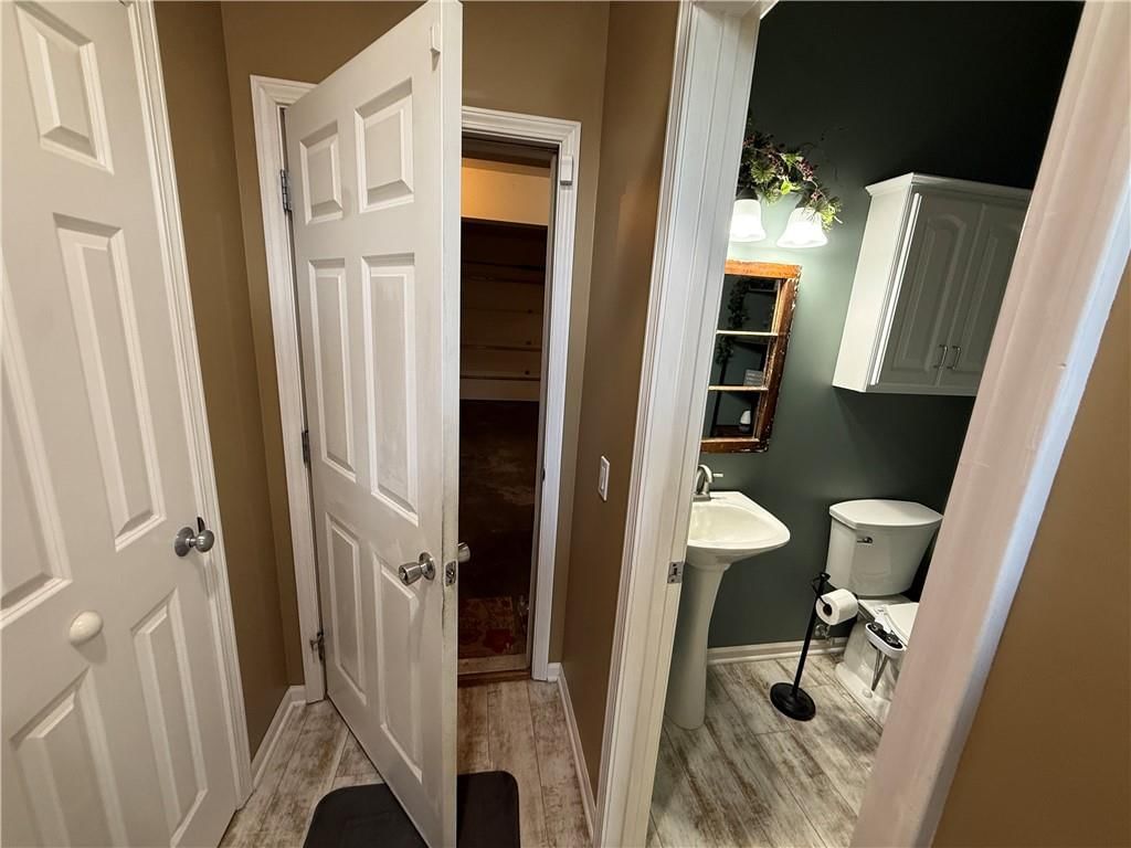4303 Leighton Court — photo 35