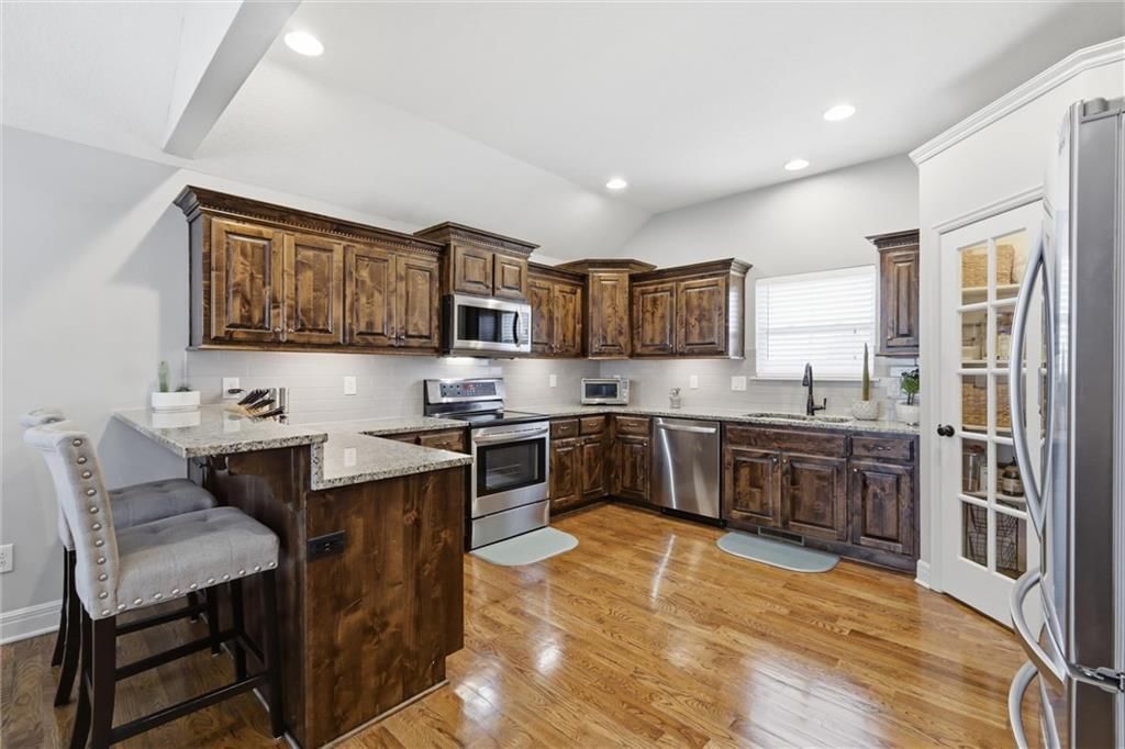 16640 Ruby Way — photo 11