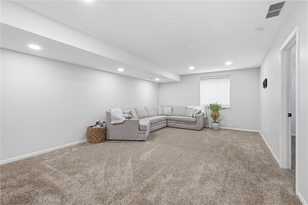 16640 Ruby Way — photo 22