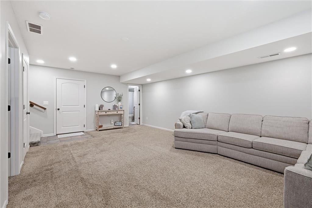 16640 Ruby Way — photo 23