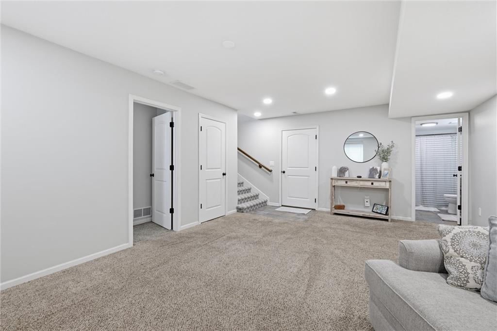 16640 Ruby Way — photo 24