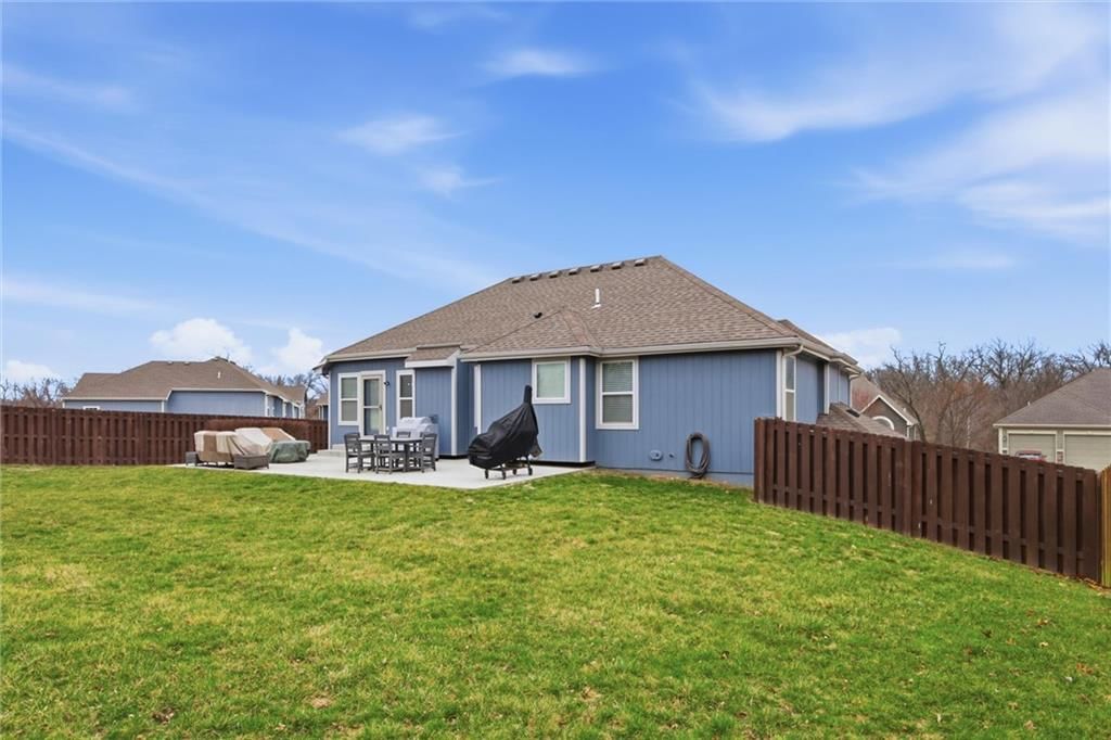 16640 Ruby Way — photo 31