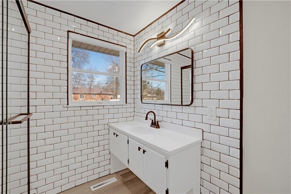 2404 Albert Lee Avenue — photo 21